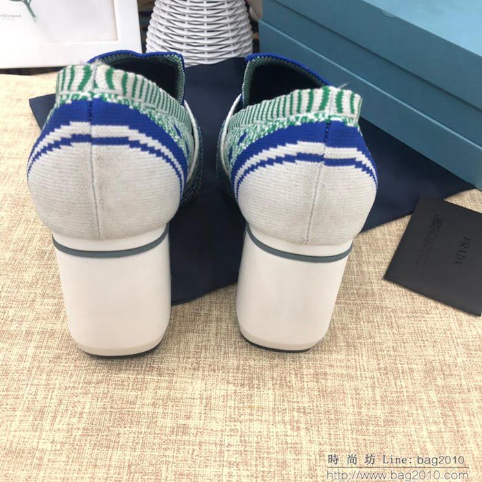 PRADA普拉達 2019頂級版本 刺繡系列 春夏時尚 粗跟方頭單鞋 網紅同款  ljl1036